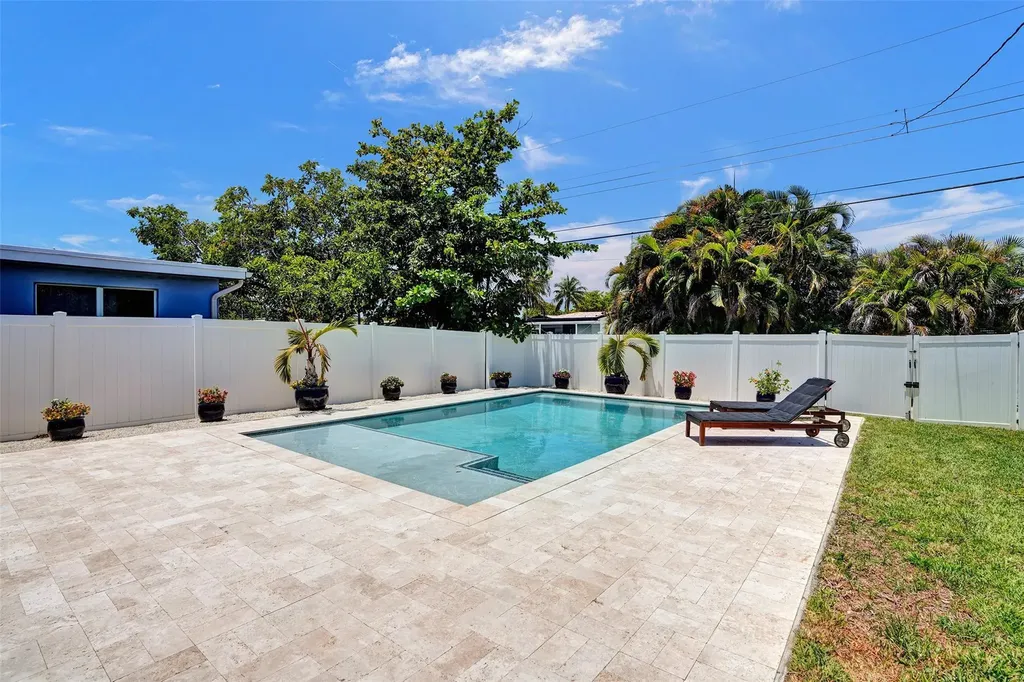 5409 Madison Street Hollywood FL 33021