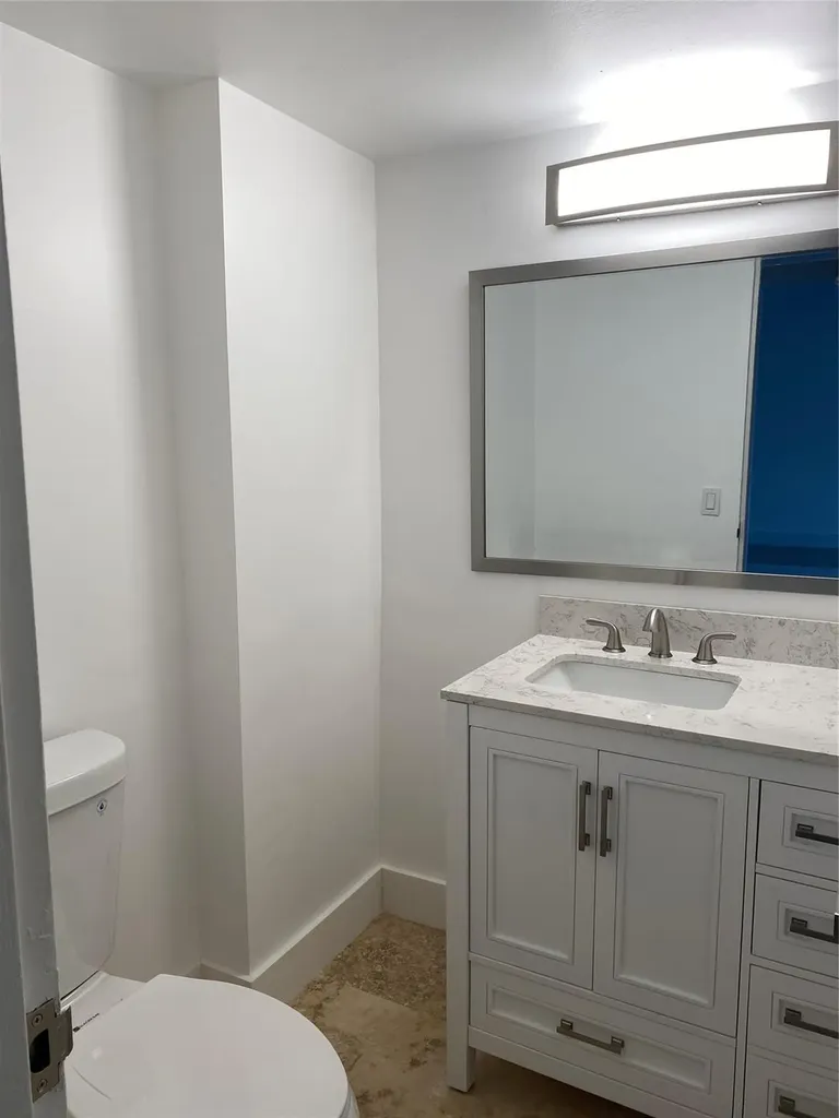 1200 Hibiscus Avenue Pompano Beach FL 33062