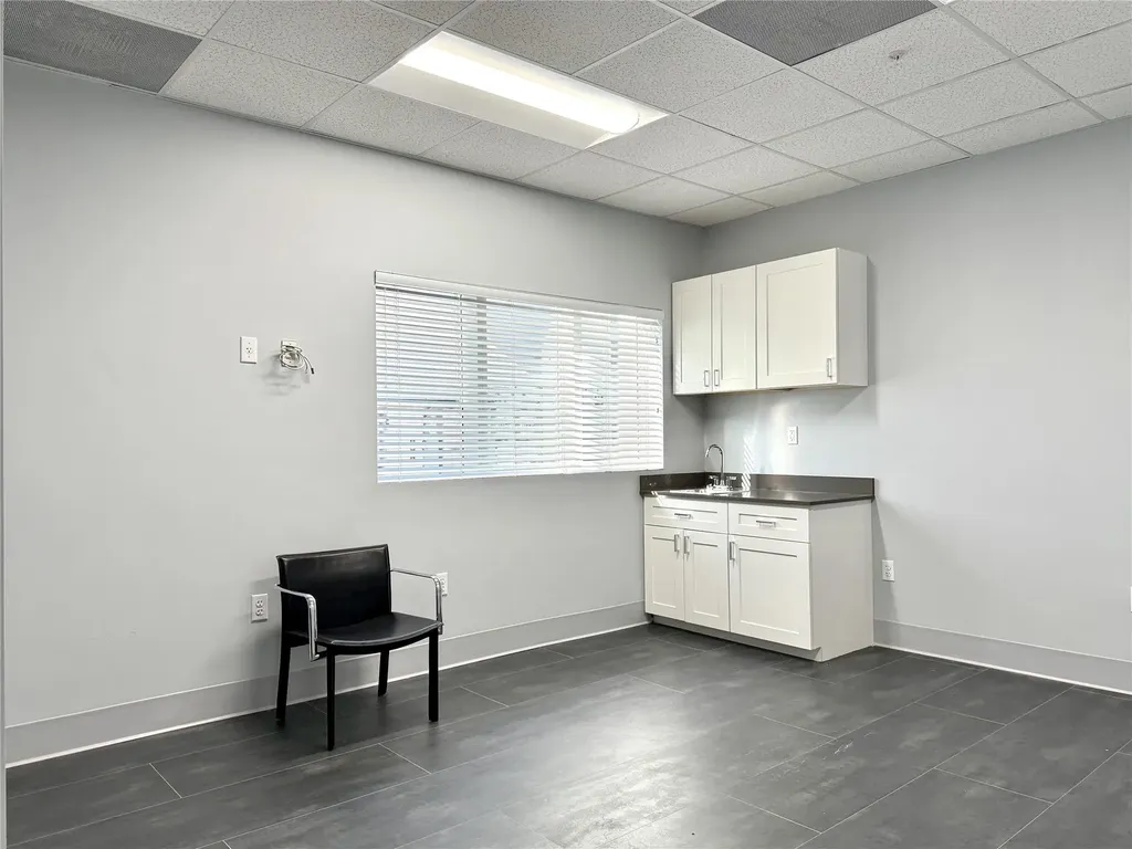2933 NW 62nd Street Fort Lauderdale FL 33309