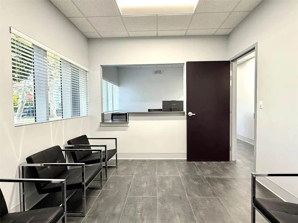 2933 NW 62nd Street Fort Lauderdale FL 33309