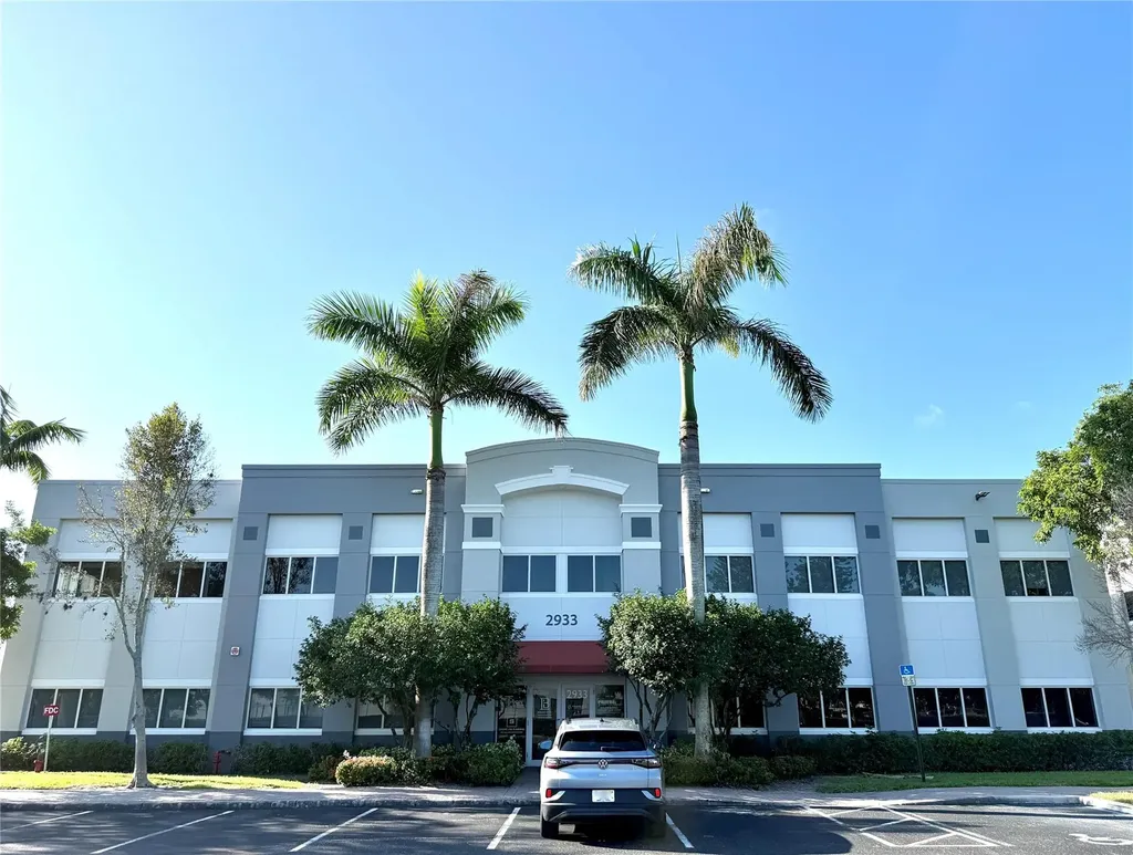 2933 NW 62nd Street Fort Lauderdale FL 33309