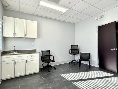 2933 NW 62nd Street Fort Lauderdale FL 33309