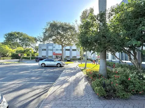 2933 NW 62nd Street Fort Lauderdale FL 33309