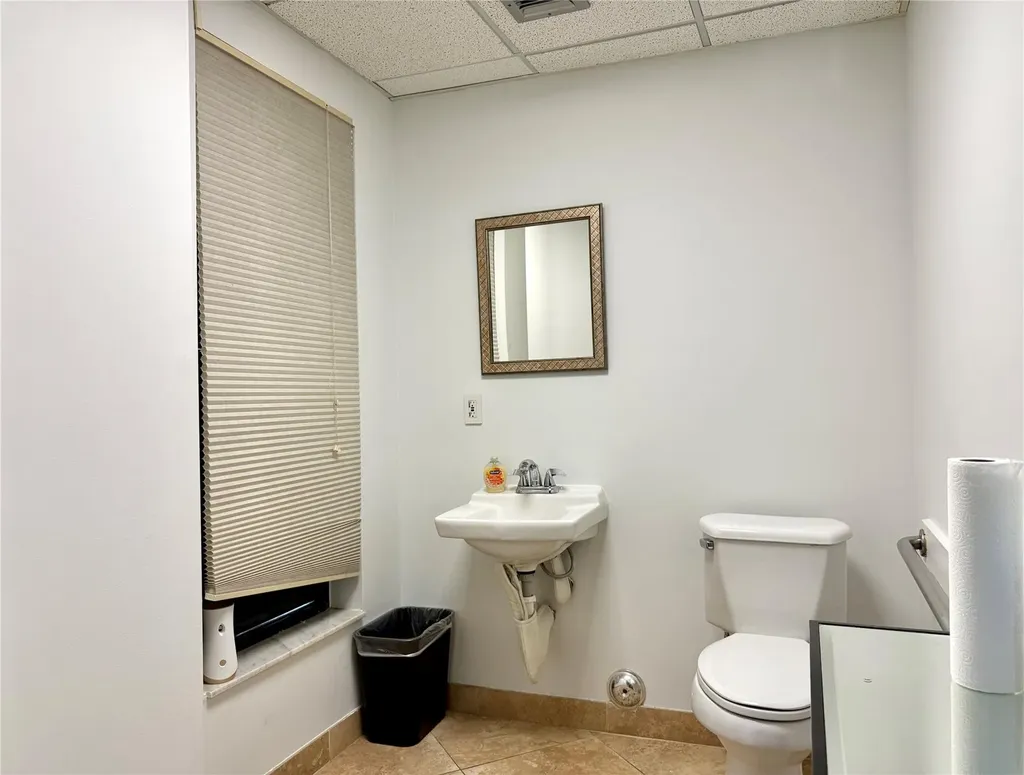 1500 N University Drive Coral Springs FL 33071