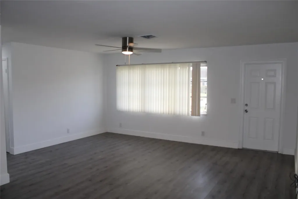 611 SW 1st Avenue Boynton Beach FL 33426