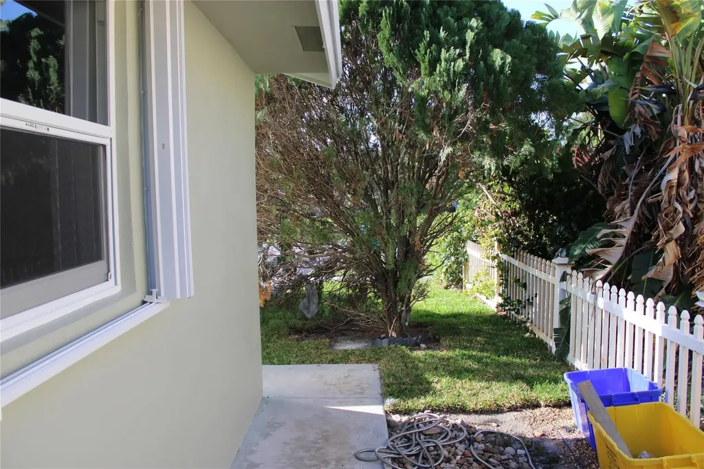 611 SW 1st Avenue Boynton Beach FL 33426