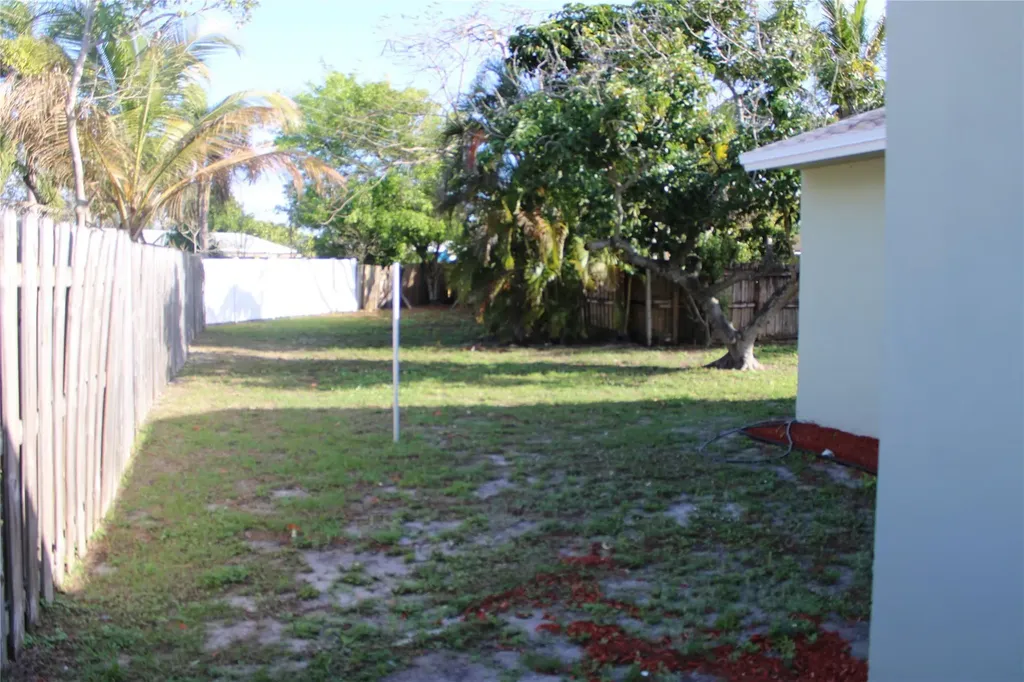 611 SW 1st Avenue Boynton Beach FL 33426