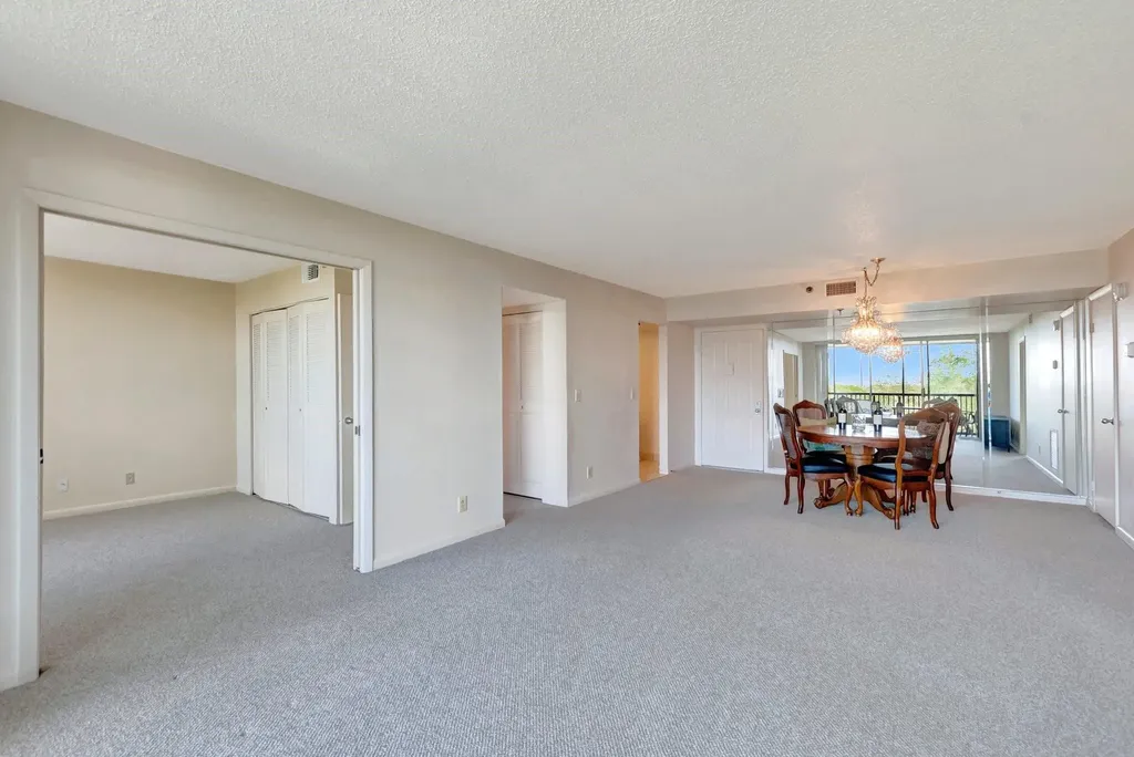 5260 NW 2nd Avenue Boca Raton FL 33487