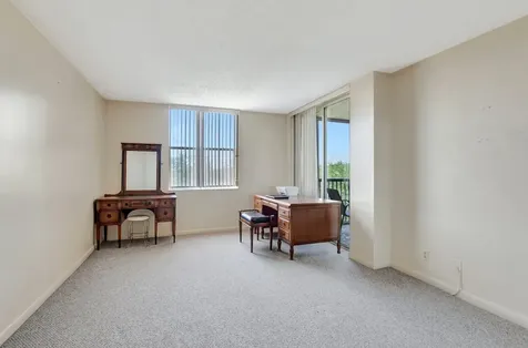 5260 NW 2nd Avenue Boca Raton FL 33487