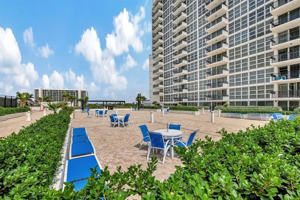 525 N Ocean Boulevard Pompano Beach FL 33062