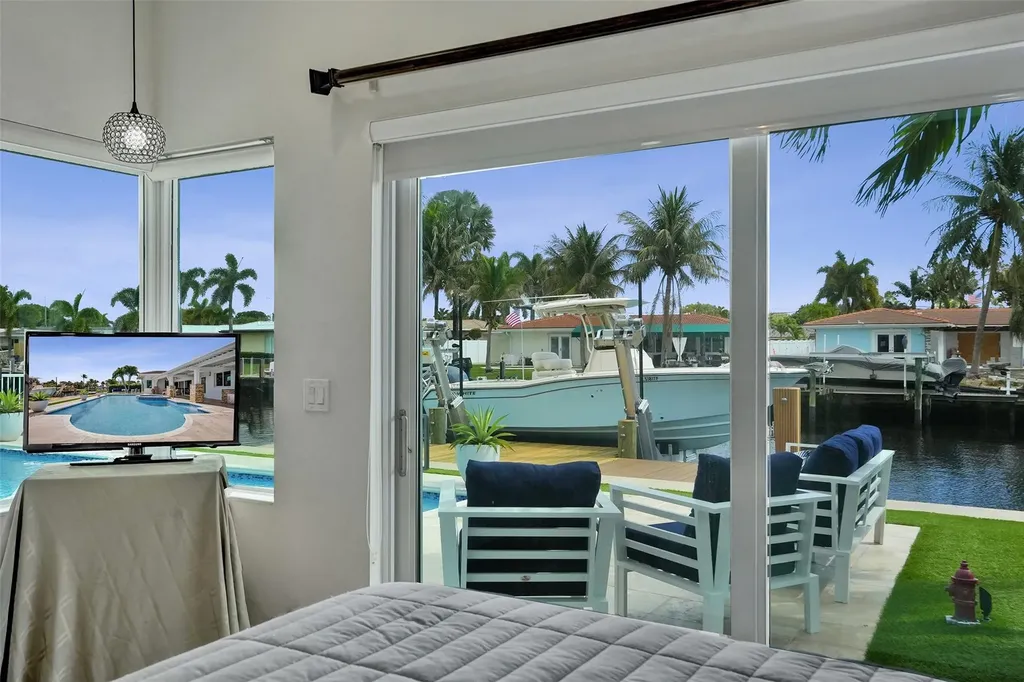 400 SE 5th Terrace Pompano Beach FL 33060