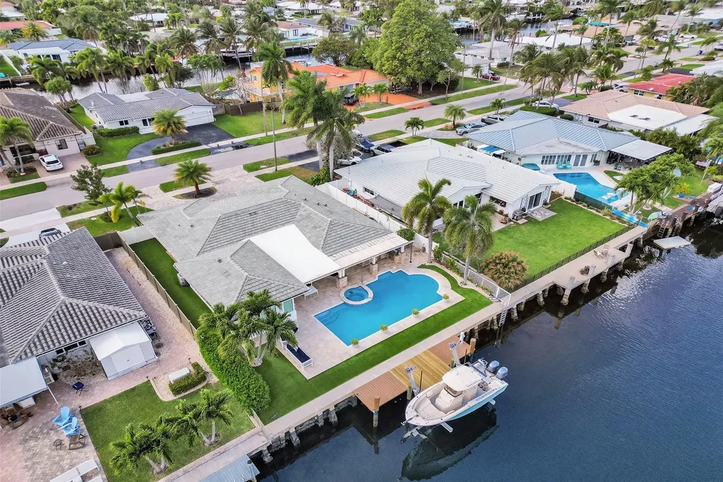400 SE 5th Terrace Pompano Beach FL 33060