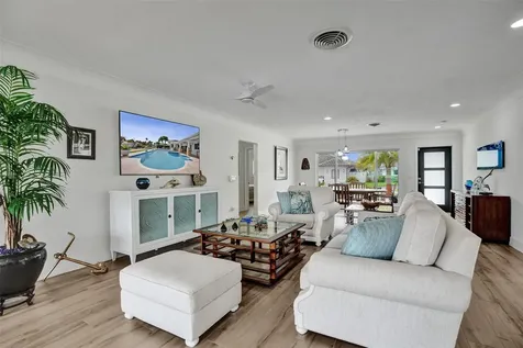 400 SE 5th Terrace Pompano Beach FL 33060