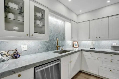 400 SE 5th Terrace Pompano Beach FL 33060