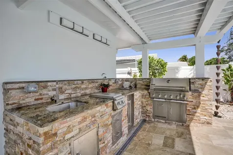 400 SE 5th Terrace Pompano Beach FL 33060
