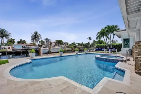 400 SE 5th Terrace Pompano Beach FL 33060