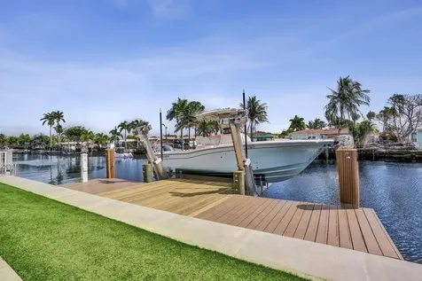 400 SE 5th Terrace Pompano Beach FL 33060