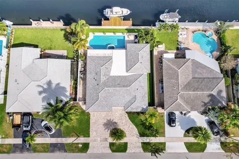 400 SE 5th Terrace Pompano Beach FL 33060
