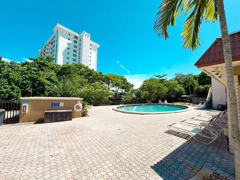 9 NE 19th Court Wilton Manors FL 33305