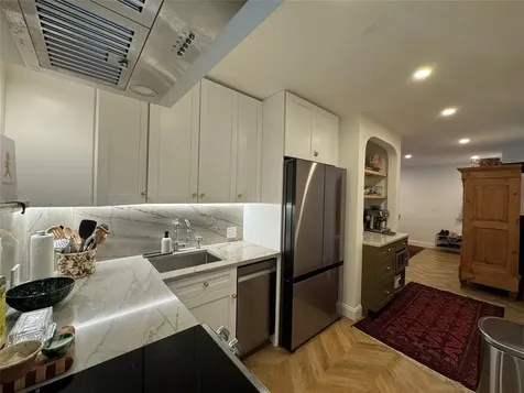 9 NE 19th Court Wilton Manors FL 33305