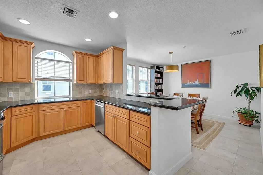 1614 NE 9th Street Fort Lauderdale FL 33304