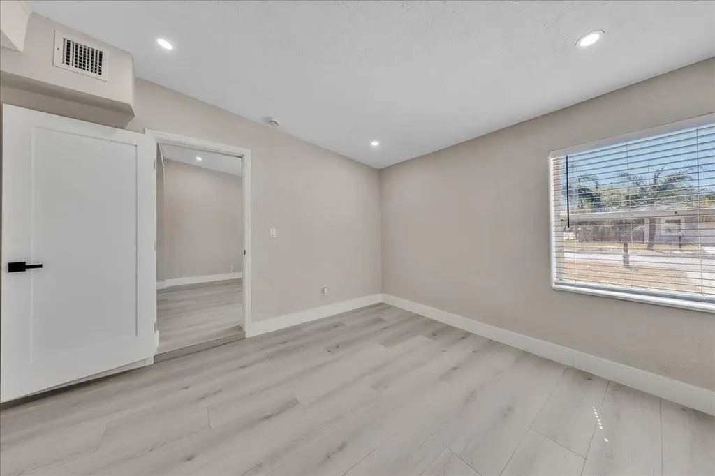 305 NE 8th Street Pompano Beach FL 33060