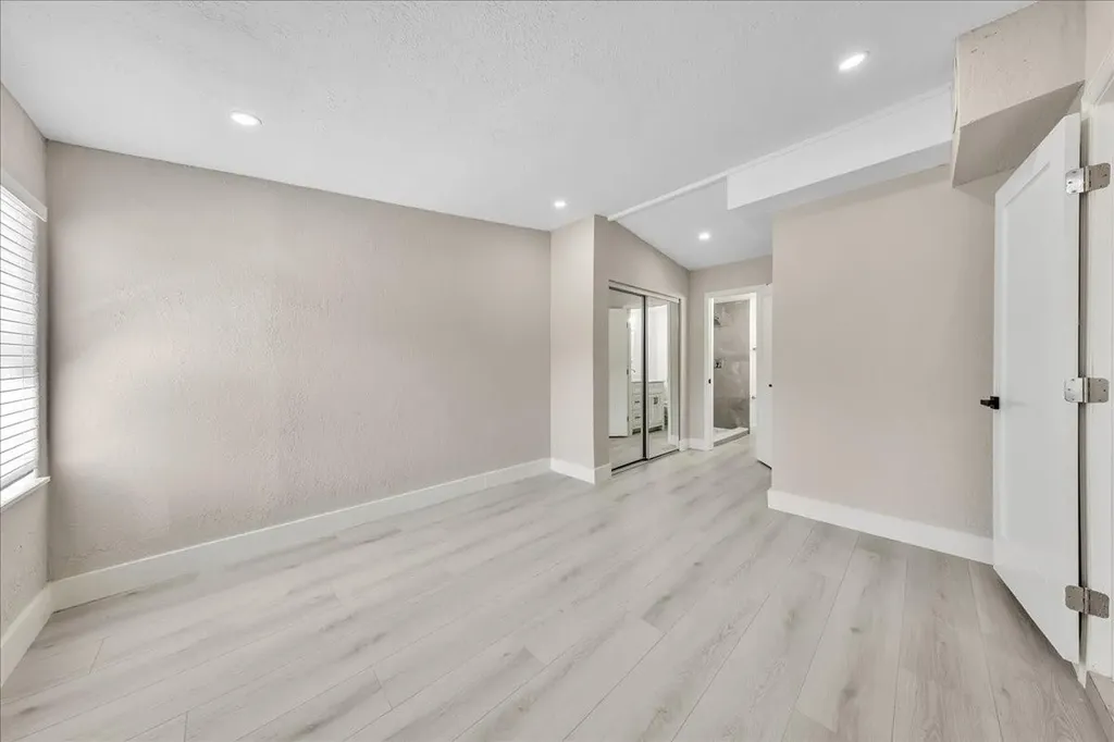 305 NE 8th Street Pompano Beach FL 33060