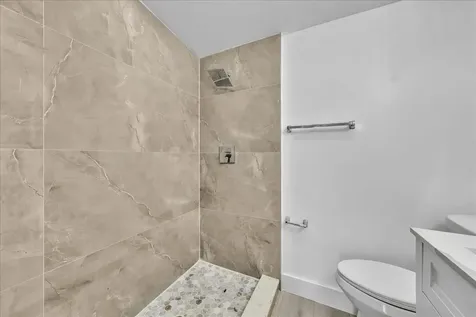 305 NE 8th Street Pompano Beach FL 33060