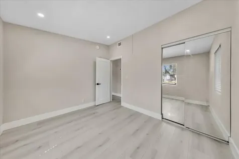 305 NE 8th Street Pompano Beach FL 33060
