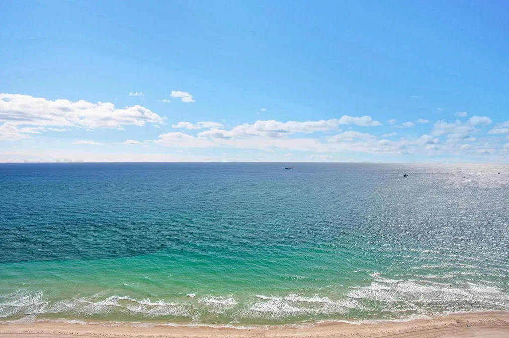 151 N Seabreeze Blv Fort Lauderdale FL 33304