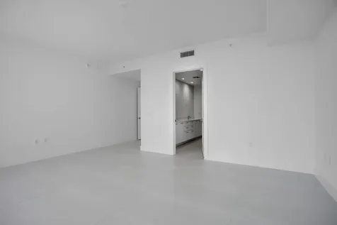 151 N Seabreeze Blv Fort Lauderdale FL 33304