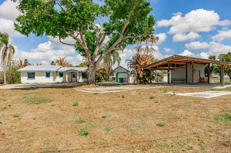 3122 SE 34th Avenue Okeechobee FL 34974