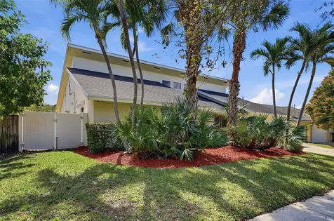 340 Apache Lane Boca Raton FL 33487