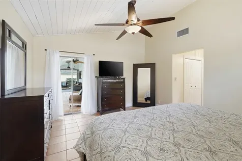 340 Apache Lane Boca Raton FL 33487