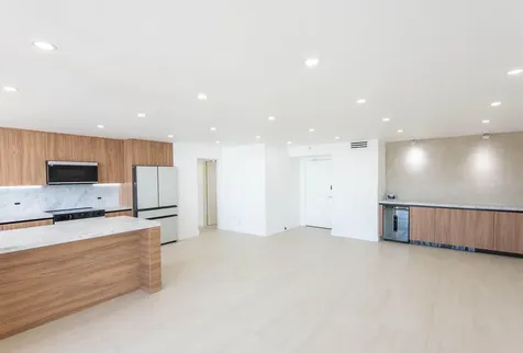 5200 N Ocean Boulevard Lauderdale By The Sea FL 33308