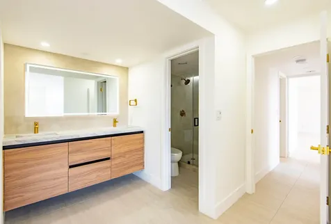 5200 N Ocean Boulevard Lauderdale By The Sea FL 33308