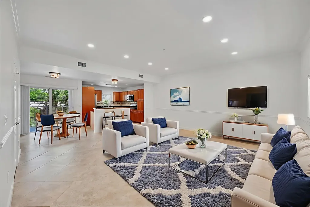 453 NE 1st Street Pompano Beach FL 33060