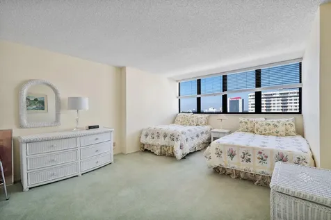 2017 S Ocean Drive Hallandale Beach FL 33009