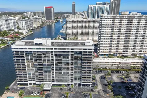2017 S Ocean Drive Hallandale Beach FL 33009