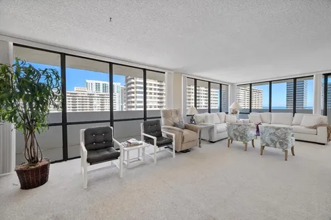 2017 S Ocean Drive Hallandale Beach FL 33009