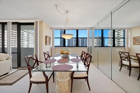 2017 S Ocean Drive Hallandale Beach FL 33009