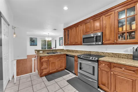 1059 Golden Cane Drive Weston FL 33327