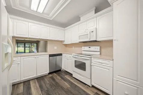 370 Fairway Circle Weston FL 33326
