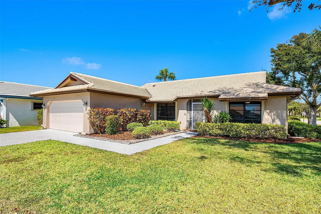 6191 S Petaluma Drive Boca Raton FL 33433