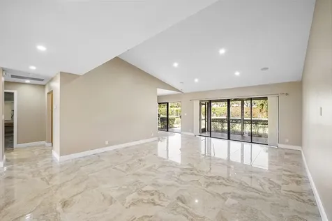 6191 S Petaluma Drive Boca Raton FL 33433