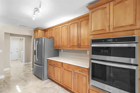 6191 S Petaluma Drive Boca Raton FL 33433