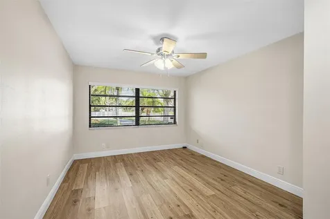 6191 S Petaluma Drive Boca Raton FL 33433