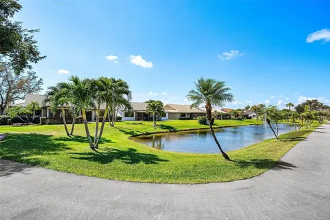6191 S Petaluma Drive Boca Raton FL 33433