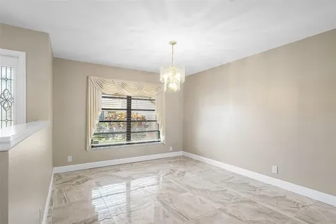 6191 S Petaluma Drive Boca Raton FL 33433