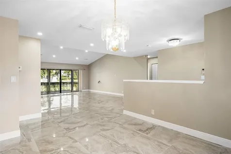 6191 S Petaluma Drive Boca Raton FL 33433